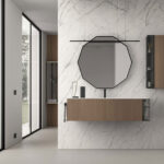Specchio decagonale Deka con telaio in alluminio  - Ideagroup
