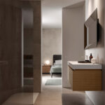 Specchio rettangolare Trapezio con telaio in alluminio  - Ideagroup